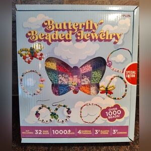 NWT Butterfly Beaded Jewelry Kit, Ages 8+